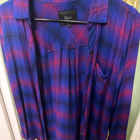 Flannel - Picture 1 of 3